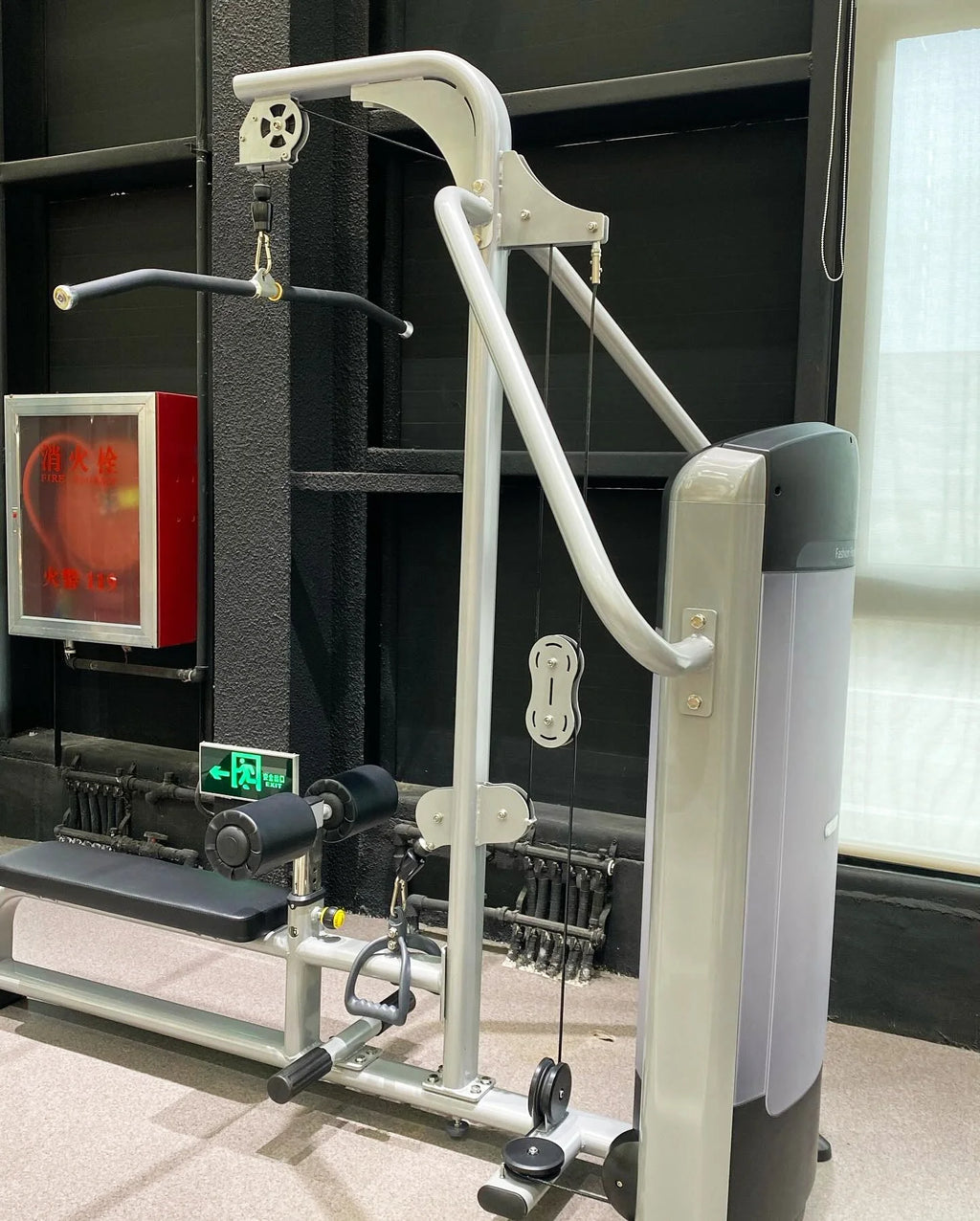 Gym Equipment Pin Loaded Selected Lat Pulldown & Low Row Machine gym